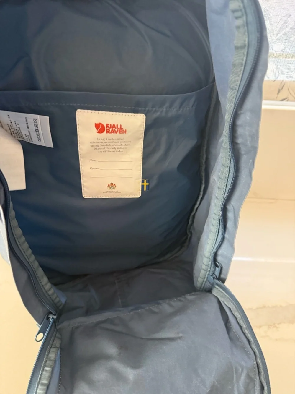 Fjallraven Kånken Laptop 17 Backpack - Blue with Red Logo FLAW